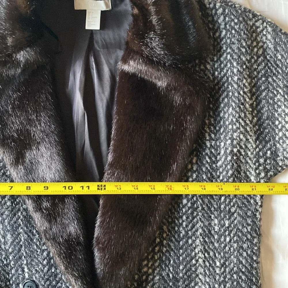 H&M Faux Fur Collar Tweed Wool Blend Long Coat Sz 6 - Picture 11 of 12